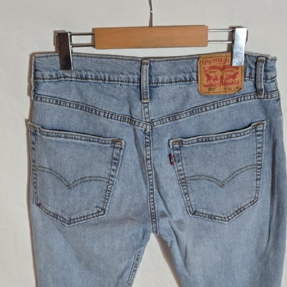 Levi's Men's Straight Jeans 31W 32L in Light Blue - Picture 6 of 8